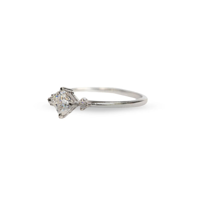 ANA - Anillo de Diamantes de laboratorio Oro 14K