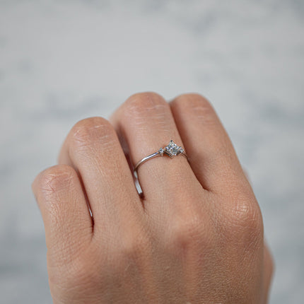 ANA - Anillo de Diamantes de laboratorio Oro 14K