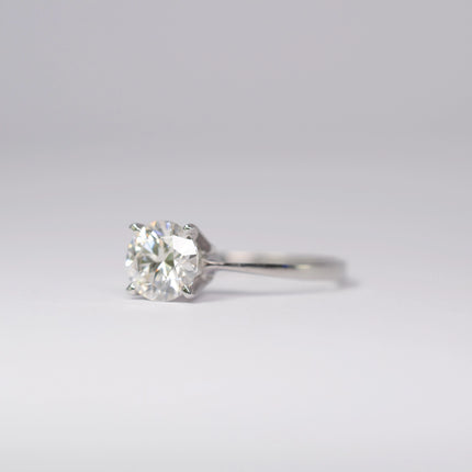 ANILLO DE COMPROMISO - Moissanita redonda